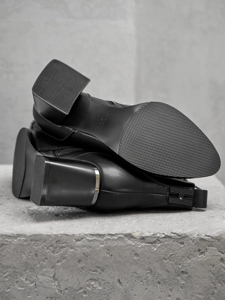 Ботинки женские демисезонные натуральная кожа черные BF154-010k