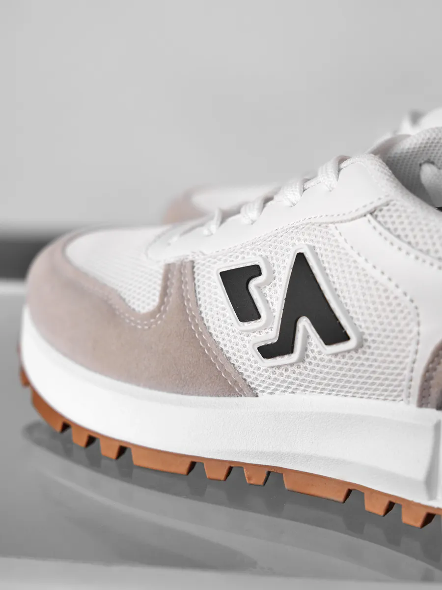 Кроссовки женские демисезонные белые спортивные для фитнеса AG022-021