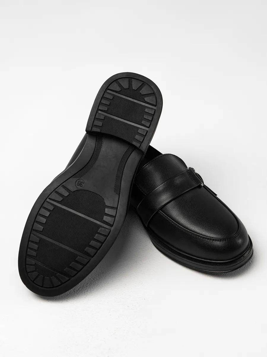 Лоферы женские натуральная кожа черные на каблуке XDN-52599-4A-ST