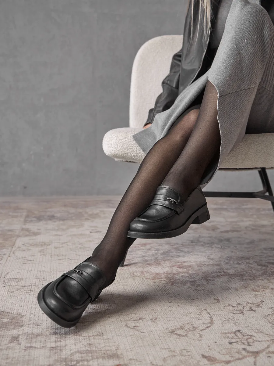 Лоферы женские натуральная кожа черные школьные GJ031-010